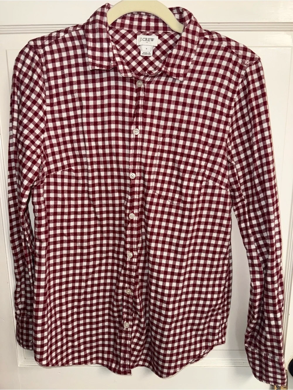 J. Crew Men's Burgundy and White Gingham Button-Down Shirt